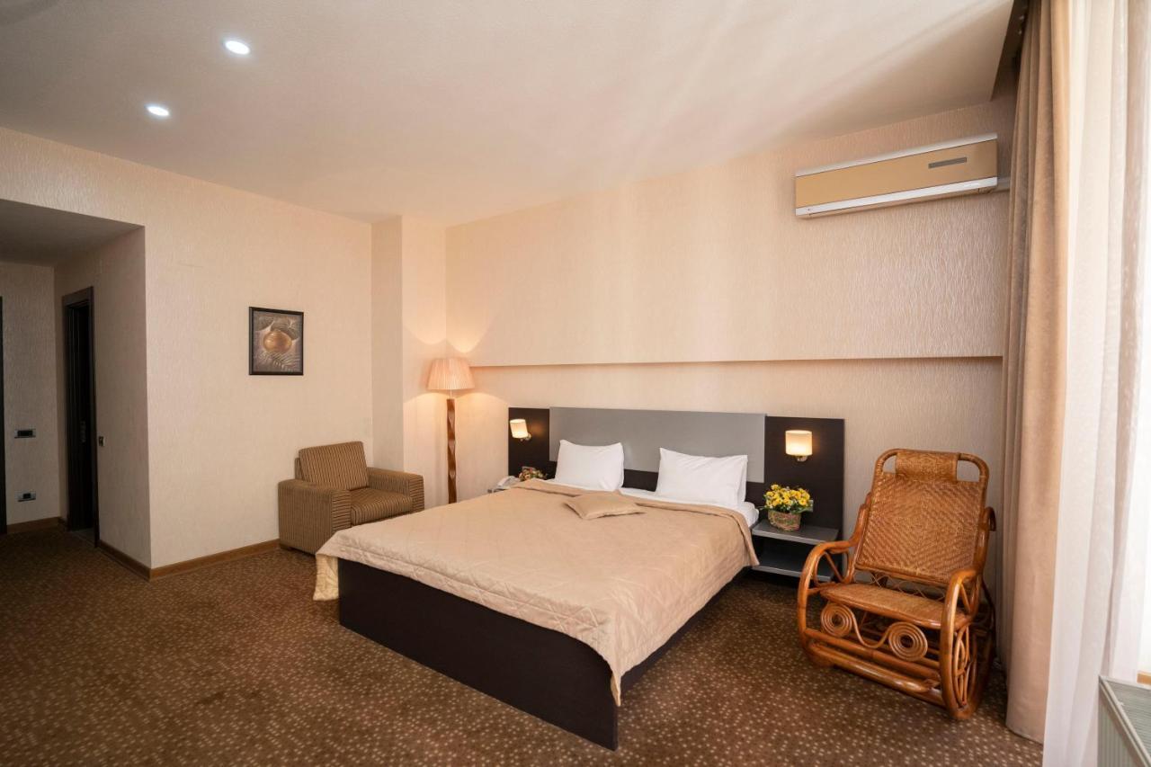 Austin Hotel 바쿠 외부 사진